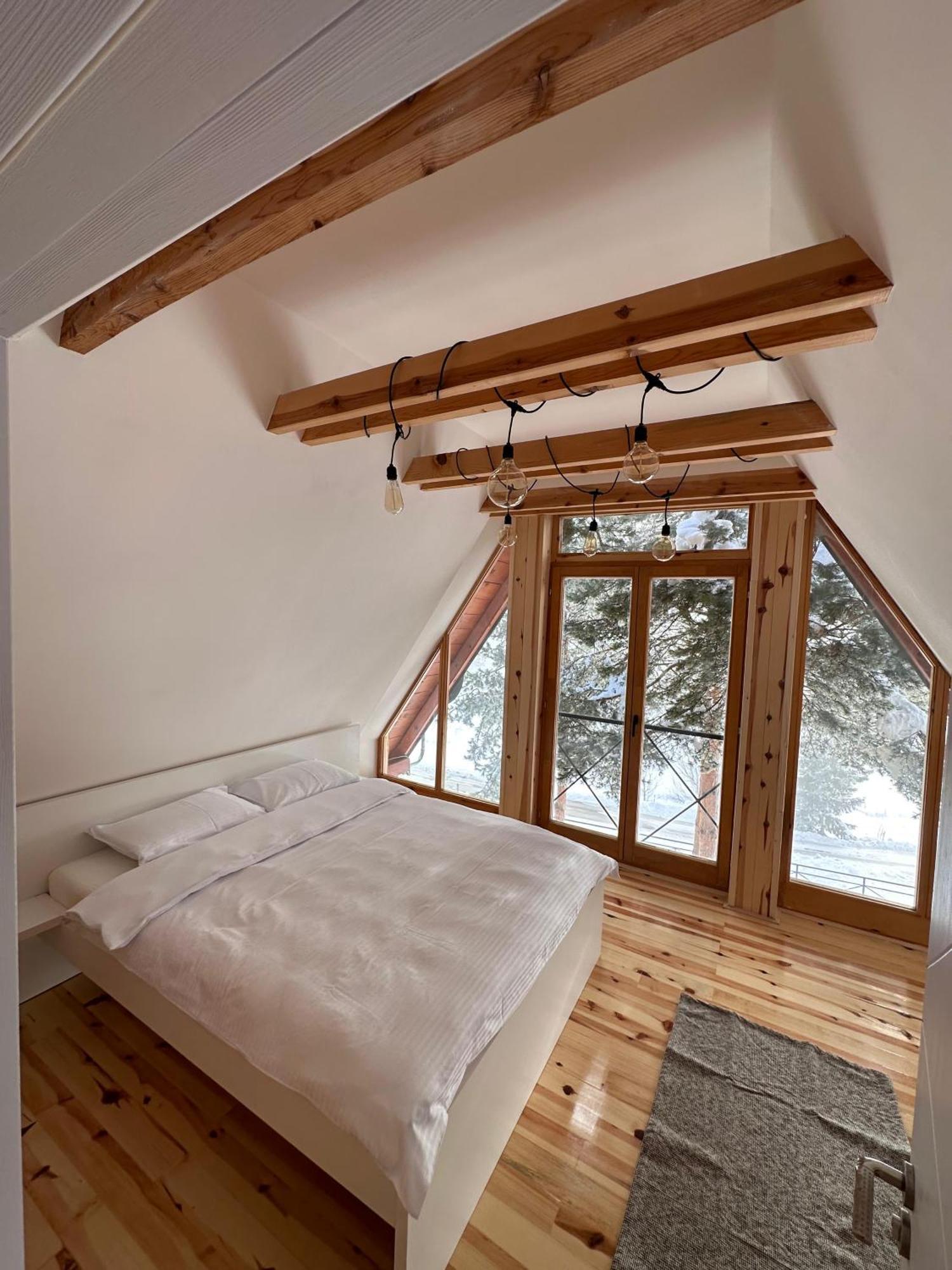 Pine Cabins Zlatibor Luaran gambar